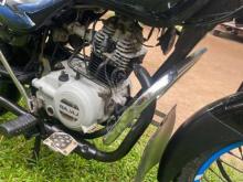 https://riyasewana.com/uploads/bajaj-ct-100-311238461394368.jpg