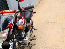 https://riyasewana.com/uploads/bajaj-ct-100-322022319356.jpg