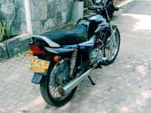 https://riyasewana.com/uploads/bajaj-ct-100-41713216554.jpg