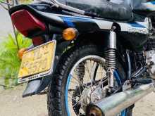 https://riyasewana.com/uploads/bajaj-ct-100-418132622773.jpg