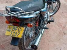 https://riyasewana.com/uploads/bajaj-ct-100-4182444459366.jpg