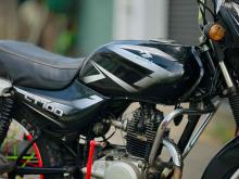 https://riyasewana.com/uploads/bajaj-ct-100-423355824462.jpg