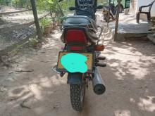 https://riyasewana.com/uploads/bajaj-ct-100-49304719242.jpg