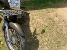 https://riyasewana.com/uploads/bajaj-ct-100-51240344433.jpg