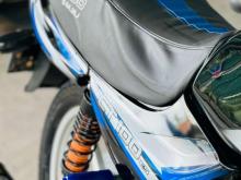 https://riyasewana.com/uploads/bajaj-ct-100-51400536645.jpg