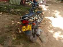https://riyasewana.com/uploads/bajaj-ct-100-611213413073.jpg