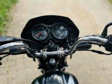 https://riyasewana.com/uploads/bajaj-ct-100-614072124742.jpg