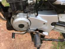 https://riyasewana.com/uploads/bajaj-ct-100-617323313824.jpg