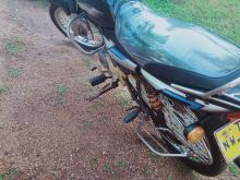 https://riyasewana.com/uploads/bajaj-ct-100-67580919015.jpg