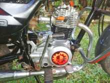 https://riyasewana.com/uploads/bajaj-ct-100-71803094703.jpg