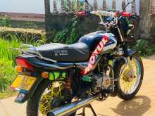 https://riyasewana.com/uploads/bajaj-ct-100-810203813333.jpg