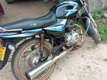https://riyasewana.com/uploads/bajaj-ct-100-81225436025.jpg