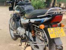 https://riyasewana.com/uploads/bajaj-ct-100-814250122032.jpg