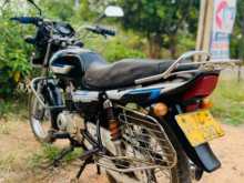 https://riyasewana.com/uploads/bajaj-ct-100-88134813764.jpg