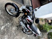 https://riyasewana.com/uploads/bajaj-ct-100-91215286503.jpg