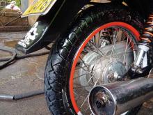 https://riyasewana.com/uploads/bajaj-ct-100-91329416984.jpg