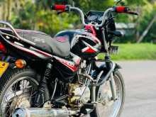 https://riyasewana.com/uploads/bajaj-ct-100-92011074082.jpg