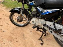 https://riyasewana.com/uploads/bajaj-ct100-111742071304369.jpg