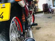 https://riyasewana.com/uploads/bajaj-ct100-121049114642.jpg