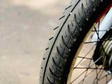 https://riyasewana.com/uploads/bajaj-ct100-1411563422982.jpg