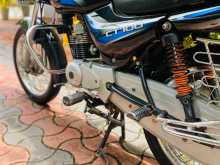 https://riyasewana.com/uploads/bajaj-ct100-1510312813634.jpg