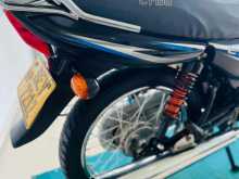 https://riyasewana.com/uploads/bajaj-ct100-17183922792.jpg