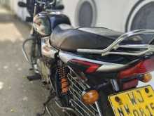 https://riyasewana.com/uploads/bajaj-ct100-181034444723.jpg