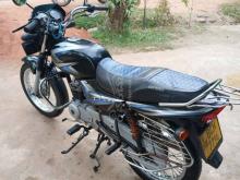 https://riyasewana.com/uploads/bajaj-ct100-23184323133448.jpg