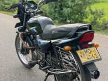 https://riyasewana.com/uploads/bajaj-ct100-2718104113703.jpg