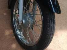 https://riyasewana.com/uploads/bajaj-ct100-2913364813784.jpg