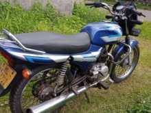 https://riyasewana.com/uploads/bajaj-ct100-37321313972.jpg