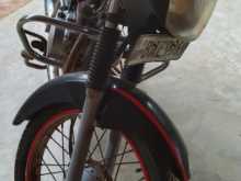 https://riyasewana.com/uploads/bajaj-ct100-39111413503.jpg