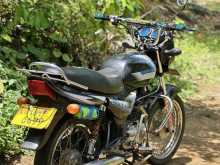 https://riyasewana.com/uploads/bajaj-ct100-611592322032.jpg