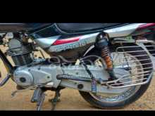 https://riyasewana.com/uploads/bajaj-ct100-71006534443.jpg