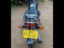https://riyasewana.com/uploads/bajaj-ct100-71006534842.jpg
