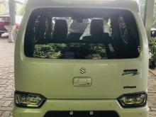 https://riyasewana.com/uploads/bajaj-custom-z-31319176854.jpg