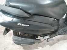 https://riyasewana.com/uploads/bajaj-dash-113093413654.jpg