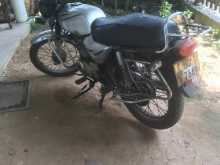 https://riyasewana.com/uploads/bajaj-deluxe-1719110813714.jpg