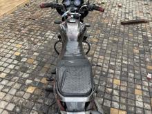 https://riyasewana.com/uploads/bajaj-diacover-100-1416053224132.jpg