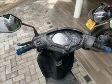 https://riyasewana.com/uploads/bajaj-dio-131933166084.jpg