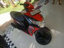 https://riyasewana.com/uploads/bajaj-dio-22013404853.jpg
