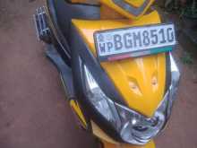 https://riyasewana.com/uploads/bajaj-dio-26942524872.jpg
