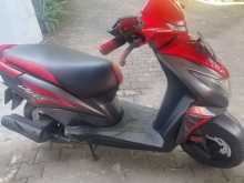 https://riyasewana.com/uploads/bajaj-dio-31456584603.jpg