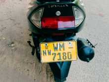 https://riyasewana.com/uploads/bajaj-dio-scooter-1117493713413.jpg
