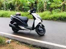 https://riyasewana.com/uploads/bajaj-dio2017-58562913112.jpg