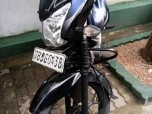 Bajaj Discover 100 2014 Motorbike