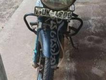 https://riyasewana.com/uploads/bajaj-discavai-1019081744415.jpg