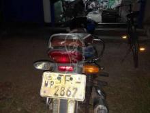 https://riyasewana.com/uploads/bajaj-discawari-72104211346339.jpg