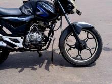 Bajaj Discover 100 2015 Motorbike