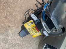 Bajaj Discover 100 2013 Motorbike